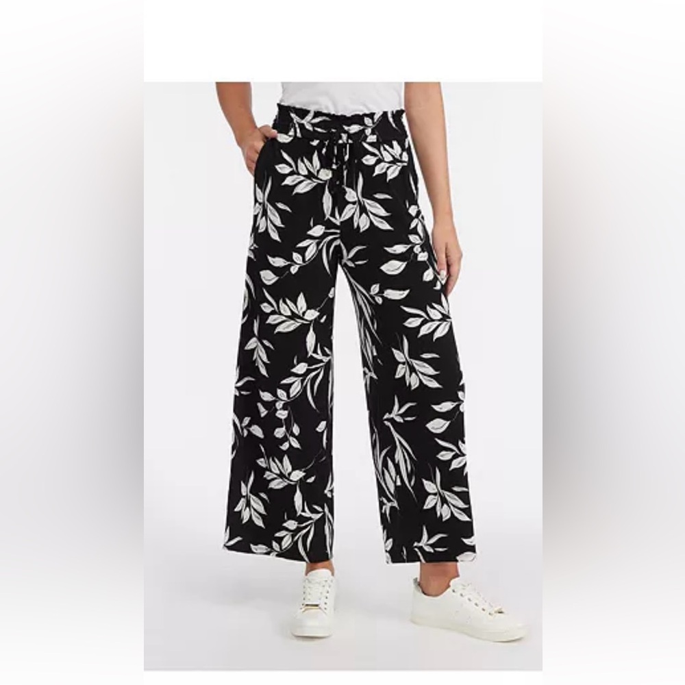 Ellen Tracy Black and cream Wide Leg Pants